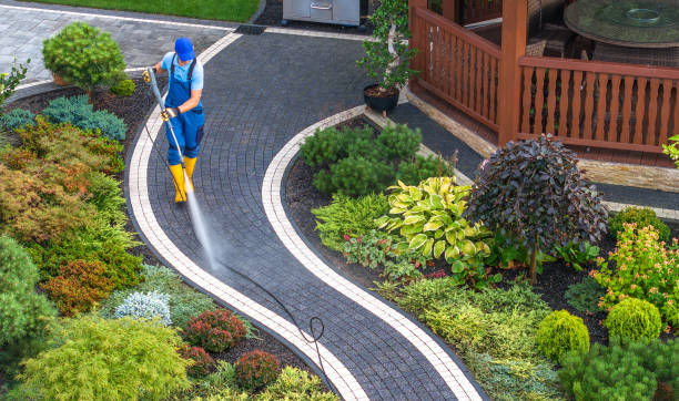 Best Deck Cleaning Services  in Manhasset, NY
